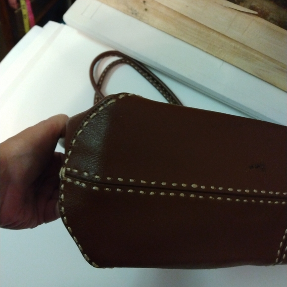 Antonio Melani gorgeous brown leather shoulder bag EUC - Picture 16 of 16